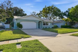5611 VENETIAN BOULEVARD, ST PETERSBURG, FL 33703 - MLS#MFRTB8499342