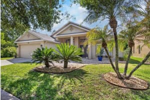 8215 Myrtle Point Way, TAMPA