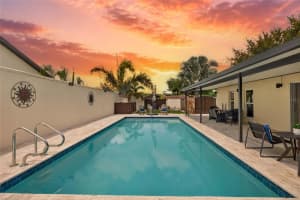 13522 Avista Dr, TAMPA