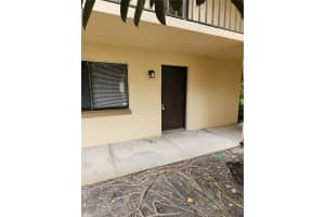 11809 RAINTREE LAKE LANE, TAMPA, FL 33617 - MLS#MFRTB8499424