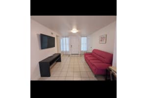203 CREST 1/2 AVENUE, TAMPA, FL 33603 - MLS#MFRTB8499458