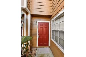 722 Washington Palm Loop, DAVENPORT