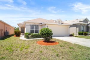 2815 Wood Pointe Dr, HOLIDAY