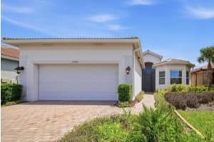 15528 CORONA DEL MAR DRIVE, WIMAUMA, FL 33598 - MLS#MFRTB8499515