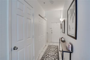 5011 SUNRIDGE PALMS DRIVE, TAMPA, FL 33617 - MLS#MFRTB8499563