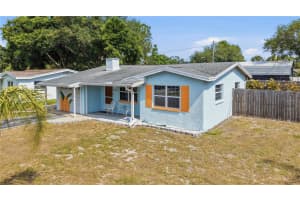 10437 52ND AVENUE, ST PETERSBURG, FL 33708 - MLS#MFRTB8499625