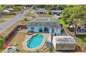 10437 52ND AVENUE, ST PETERSBURG, FL 33708 - MLS#MFRTB8499625