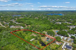 212 CRYSTAL LAKE ROAD, LUTZ, FL 33548 - MLS#MFRTB8499641