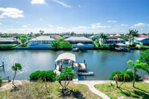 910 EAGLE LANE, APOLLO BEACH, FL 33572 - MLS#MFRTB8499645