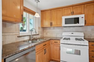 1847 SHORE DRIVE, SOUTH PASADENA, FL 33707 - MLS#MFRTB8499668