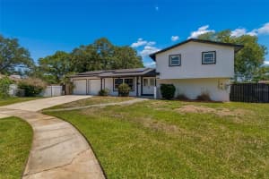 7111 GATEWAY COURT, TAMPA, FL 33615 - MLS#MFRTB8499685