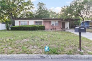 8706 EDNAM PLACE, TAMPA, FL 33604 - MLS#MFRTB8499690