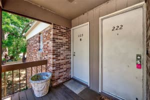 10453 CARROLLBROOK CIRCLE, TAMPA, FL 33618 - MLS#MFRTB8499700