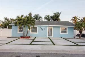 352 144th Ave, MADEIRA BEACH