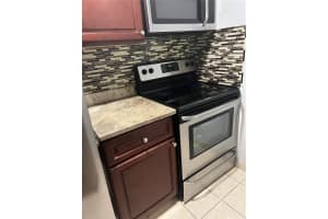 8643 MALLARD RESERVE DRIVE, TAMPA, FL 33614 - MLS#MFRTB8499812