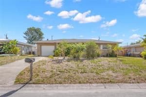 909 Woodley Rd, CLEARWATER