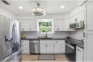 4138 37TH STREET, ST PETERSBURG, FL 33711 - MLS#MFRTB8499847