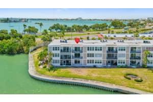 7401 BAY ISLAND DRIVE, SOUTH PASADENA, FL 33707 - MLS#MFRTB8499905