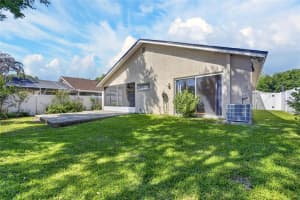 4715 PRESTON WOODS DRIVE, VALRICO, FL 33596 - MLS#MFRTB8499917