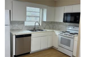 5101 CLARICE COURT, TAMPA, FL 33611 - MLS#MFRTB8499952