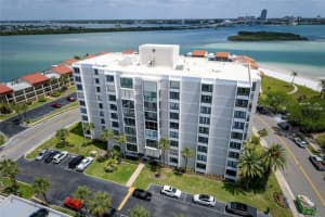855 BAYWAY BOULEVARD, CLEARWATER BEACH, FL 33767 - MLS#MFRTB8499955