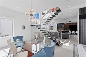 110 PALMERA BOULEVARD, ST PETERSBURG, FL 33704 - MLS#MFRTB8499982