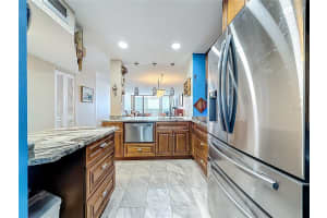 18304 GULF BOULEVARD, REDINGTON SHORES, FL 33708 - MLS#MFRTB8499998