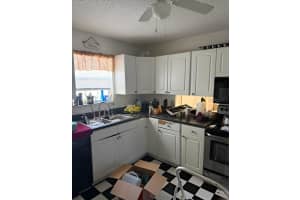 101 WALKER DRIVE, INTERLACHEN, FL 32148 - MLS#MFRTB8500035