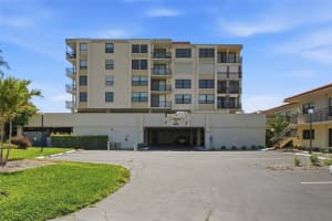 6180 SUN BOULEVARD, ST PETERSBURG, FL 33715 - MLS#MFRTB8500054