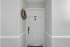 6180 SUN BOULEVARD, ST PETERSBURG, FL 33715 - MLS#MFRTB8500054