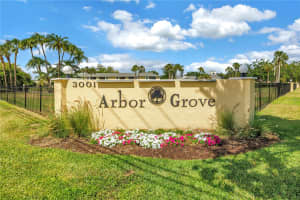 3001 58TH AVENUE, ST PETERSBURG, FL 33712 - MLS#MFRTB8500058