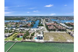 6504 SURFSIDE BOULEVARD, APOLLO BEACH, FL 33572 - MLS#MFRTB8500074