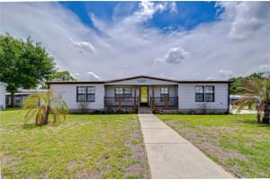 3934 SARAH DRIVE, WESLEY CHAPEL, FL 33543 - MLS#MFRTB8500090
