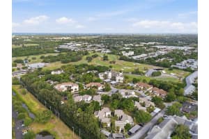 700 Starkey Rd #622, LARGO
