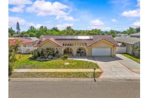 3149 Carlos Dr, DUNEDIN