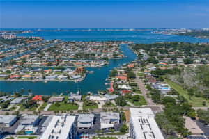 4201 37TH STREET, ST PETERSBURG, FL 33711 - MLS#MFRTB8500233