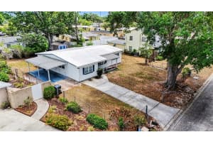 7815 WOODLYNNE AVENUE, TAMPA, FL 33614 - MLS#MFRTB8500253