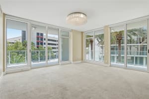 175 1ST STREET, ST PETERSBURG, FL 33701 - MLS#MFRTB8500276
