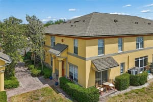 3863 ISLAND WAY, ST PETERSBURG, FL 33705 - MLS#MFRTB8500294