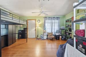 329 KINGSTON STREET, ST PETERSBURG, FL 33711 - MLS#MFRTB8500376