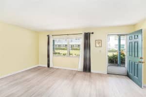 5216 81ST STREET, ST PETERSBURG, FL 33709 - MLS#MFRTB8500418