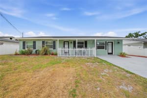 9403 OAK RIDGE AVENUE, RIVERVIEW, FL 33578 - MLS#MFRTB8500438