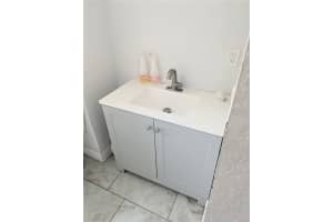 1916 10TH STREET, ST PETERSBURG, FL 33705 - MLS#MFRTB8500493