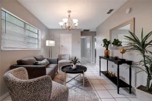 10007 20TH STREET, TAMPA, FL 33612 - MLS#MFRTB8500613