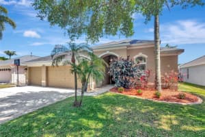 12012 NORTHUMBERLAND DRIVE, TAMPA, FL 33626 - MLS#MFRTB8500710