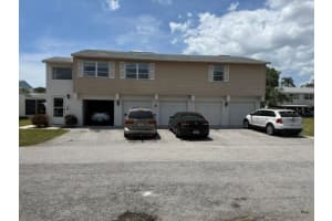 3223 38th Way S #f, ST PETERSBURG