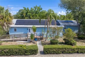 2915 W Ballast Point Blvd, TAMPA