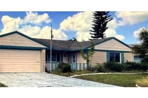 1202 Desert Hills Dr, SUN CITY CENTER