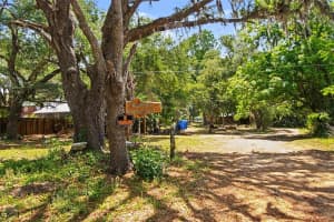 8955 LAKESHORE DRIVE, FLORAL CITY, FL 34436 - MLS#MFRTB8500840