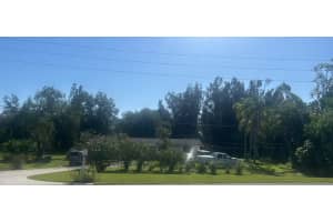 4623 60th St E, BRADENTON
